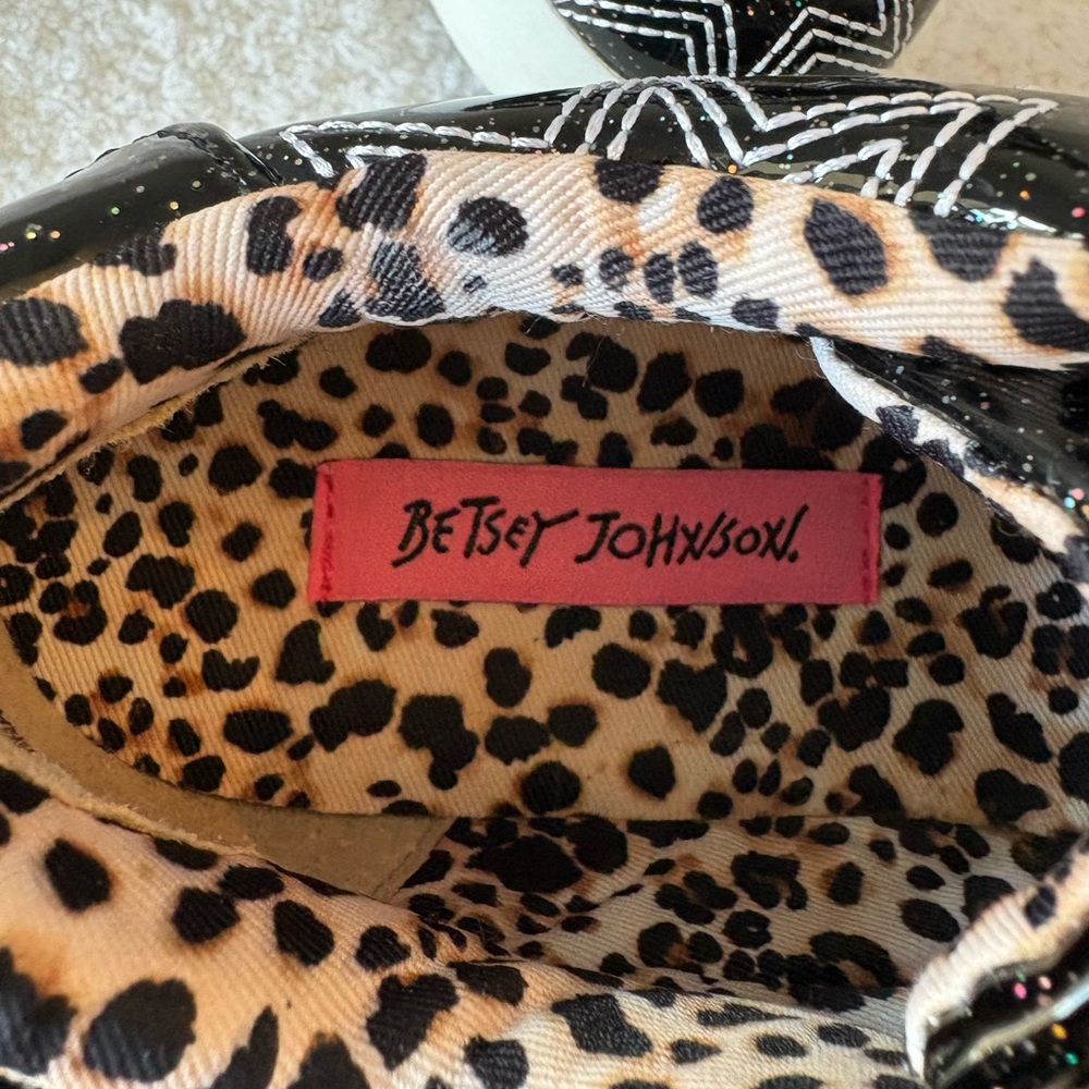 Betsey Johnson Groove Black Glitter Star Flatform Sneakers Women’s Size 7.5 - Picture 7 of 10